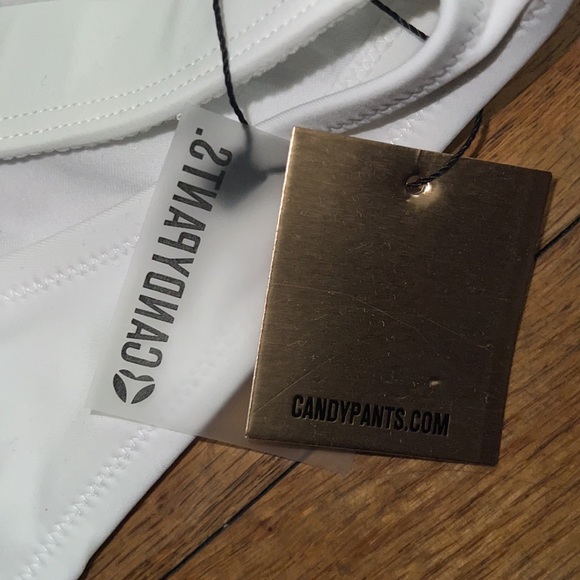 CANDYPANTS
Zip Front Bikini Top In White With Lime Detailing - Picture 4 of 9